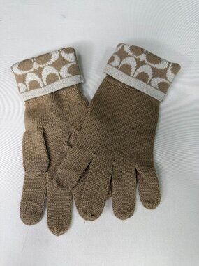 Coach Signature C Knit Merino Wool Gloves Tan Ivory Metallic O/S